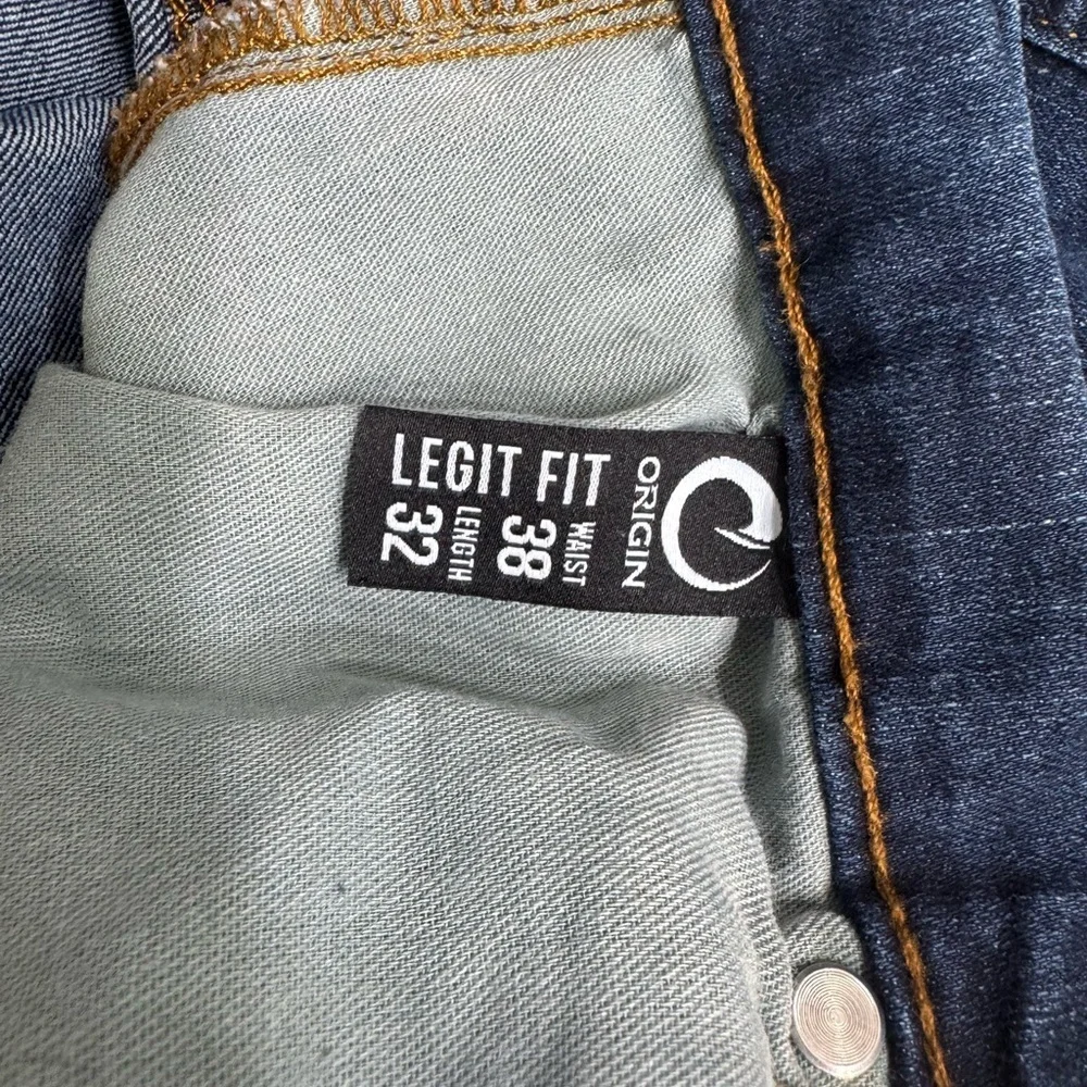 Origins Blue Relaxed Jeans with Classic Stitching 38x32
